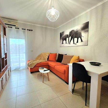 One Bd Flat Near Center With 24H Self Check In Tirana Exterior foto